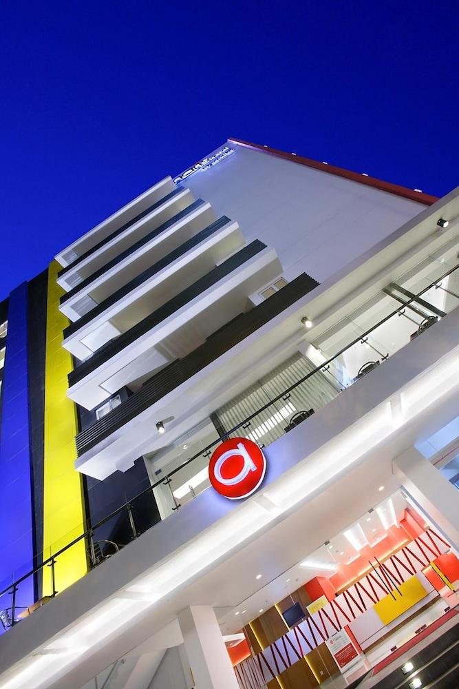 Amaris Hotel Embong Malang - Surabaya Esterno foto
